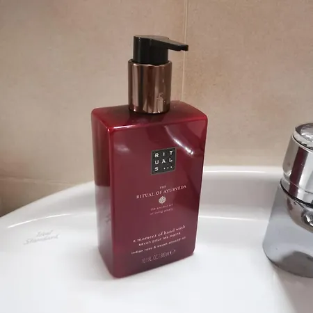 Le Due Torri Sotto Casa Bed & Breakfast