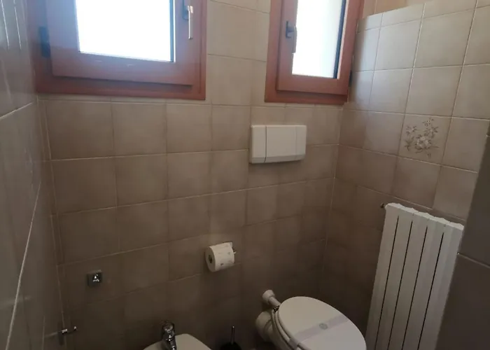 Le Due Torri Sotto Casa Couette-café