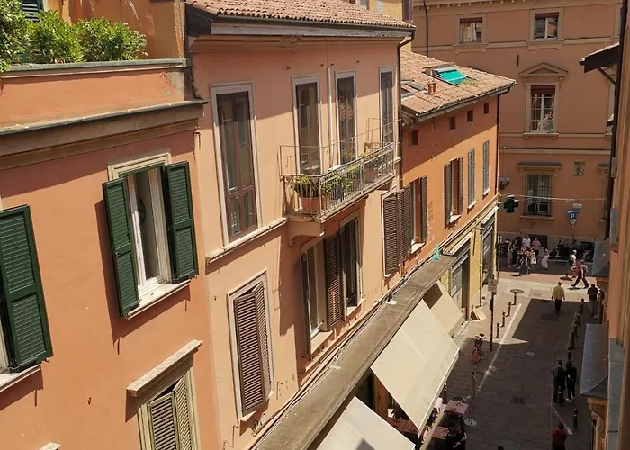Le Due Torri Sotto Casa 3* Bologne