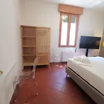 Le Due Torri Sotto Casa