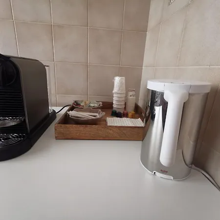 Le Due Torri Sotto Casa Couette-café 3*